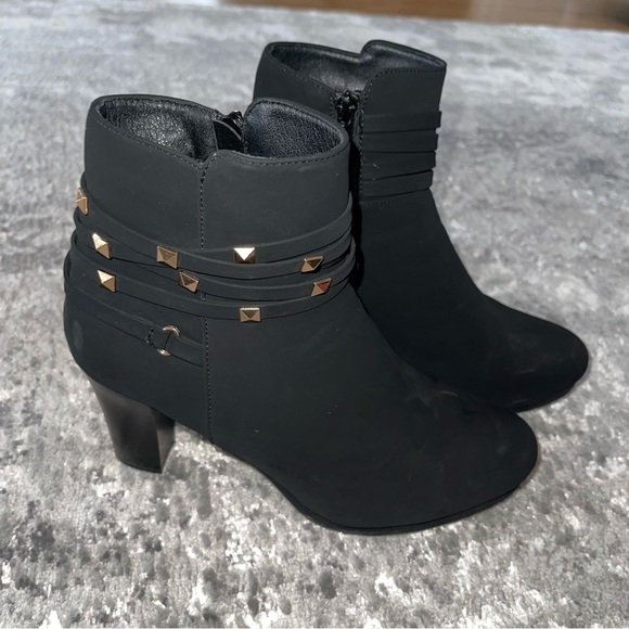 Maria studded heeled boots - Picture 3 of 3